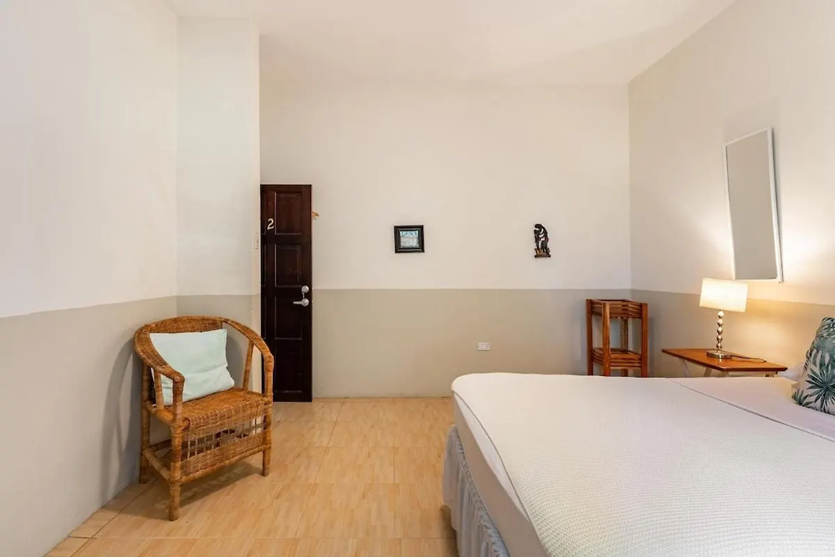 Seaside Villa Retreat -7Br, Private Spa And Vip Beach Club Runaway Bay Jamaica